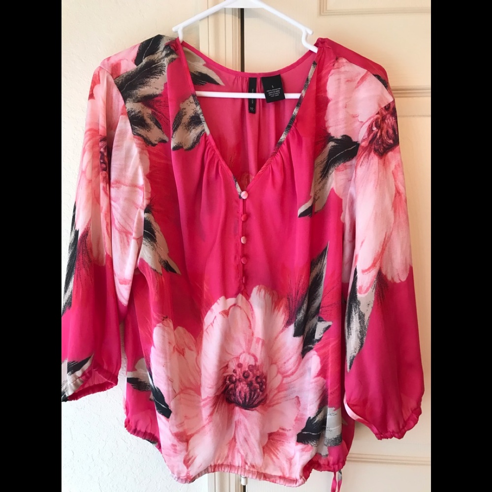 Size large no smoker beautiful top